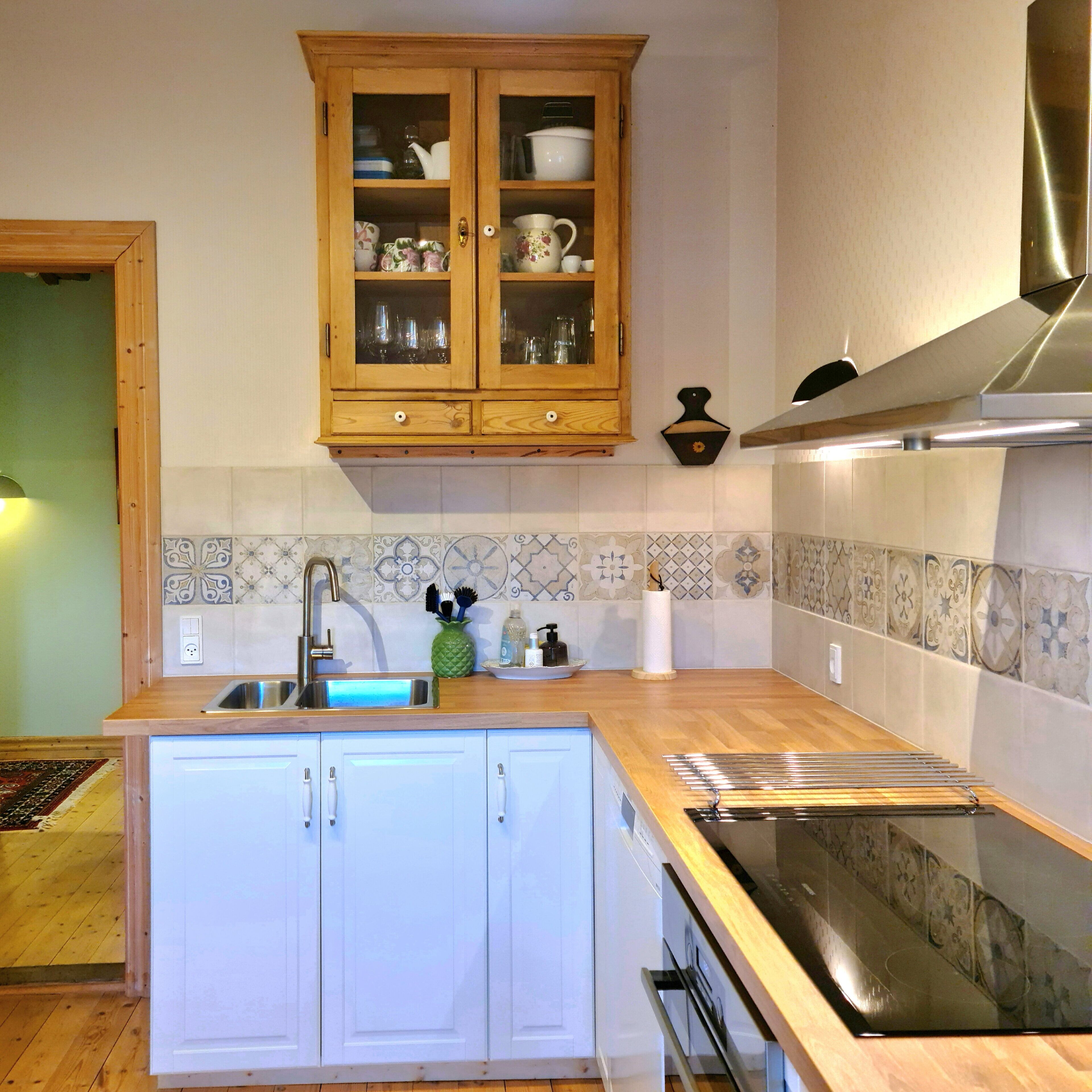 Kühlschrank, Ofen, Herdplatte, Geschirrspüler