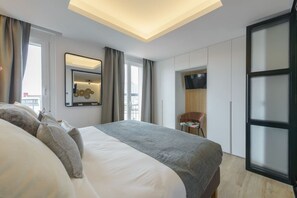 1 bedroom, desk, iron/ironing board, travel cot - GRAN VIA capitals, CDMX (Madrid)