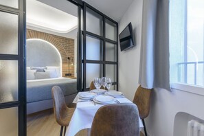 Dining - GRAN VIA capitals, NEW YORK (Madrid)