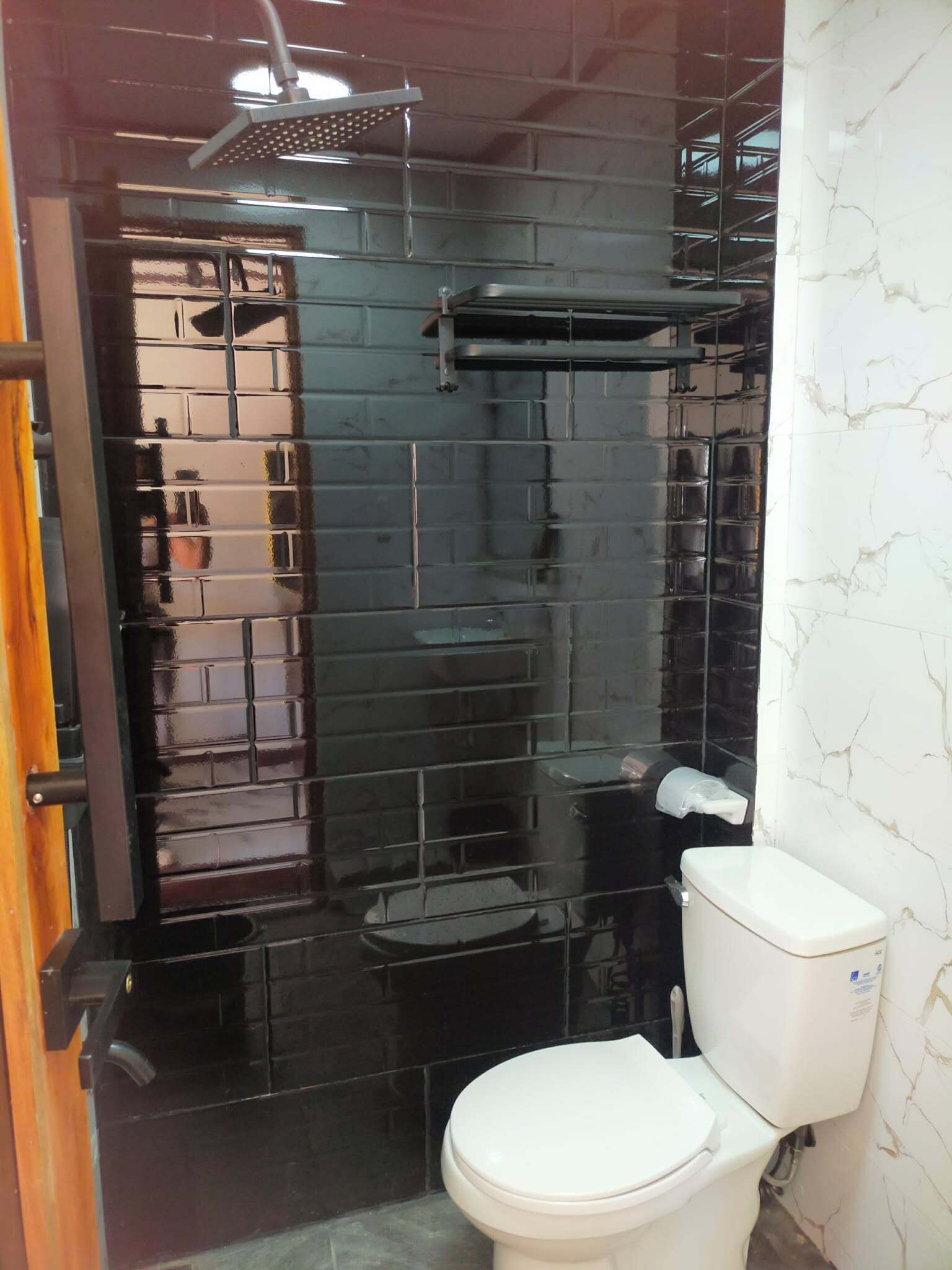 Shower, bathrobes, slippers, bidet