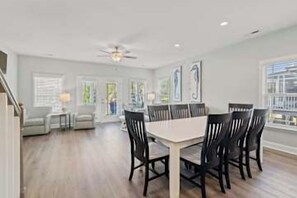 Dining - New Build, Sleeps 18, Pool, Steps to Beach (A) (Surfside Beach)