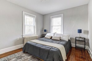 4 chambres, fer et planche à repasser, Wi-Fi, literie fournie