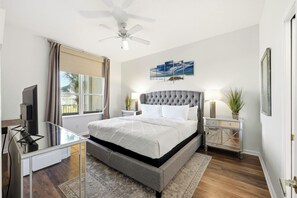 3 bedrooms, iron/ironing board, WiFi, bed sheets - Ocean Park Breeze - Walk to Beach Pool and Heated Spa (Fernandina Beach)