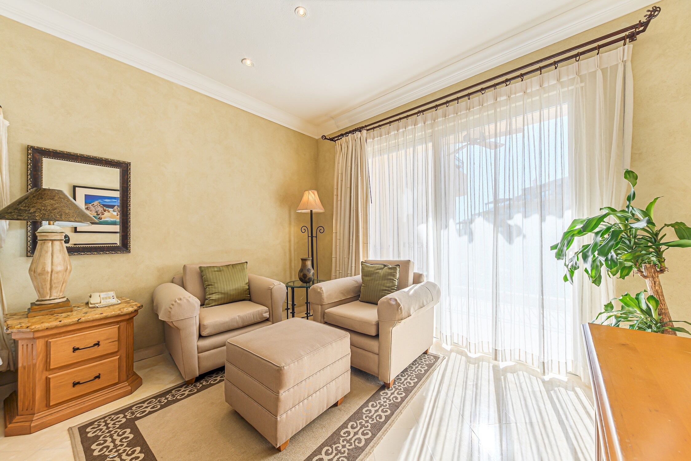 Premium Ocean Views & Unbeatable Convenience: Villa La Estancia 1303 - Cabo San Lucas