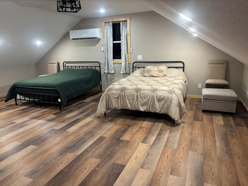 Escape to your own secluded cabin retreat near Montauk State Park