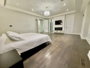 Fer et planche à repasser, Wi-Fi, literie fournie