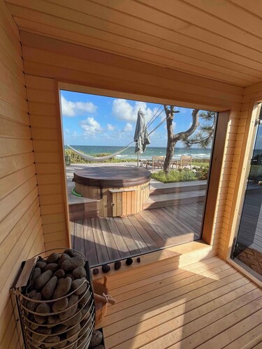 Magnificent seaside villa with stunning views