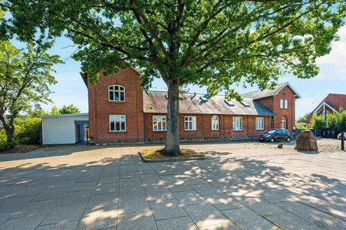 190 m near the beach 2 apartments in one