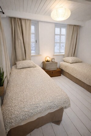 WiFi, bed sheets - B&B Chez Nini luxury loft - center of Groningen (Groningen)