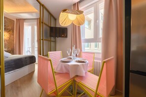 Dining - GRAN VIA capitals, La HABANa (Madrid)