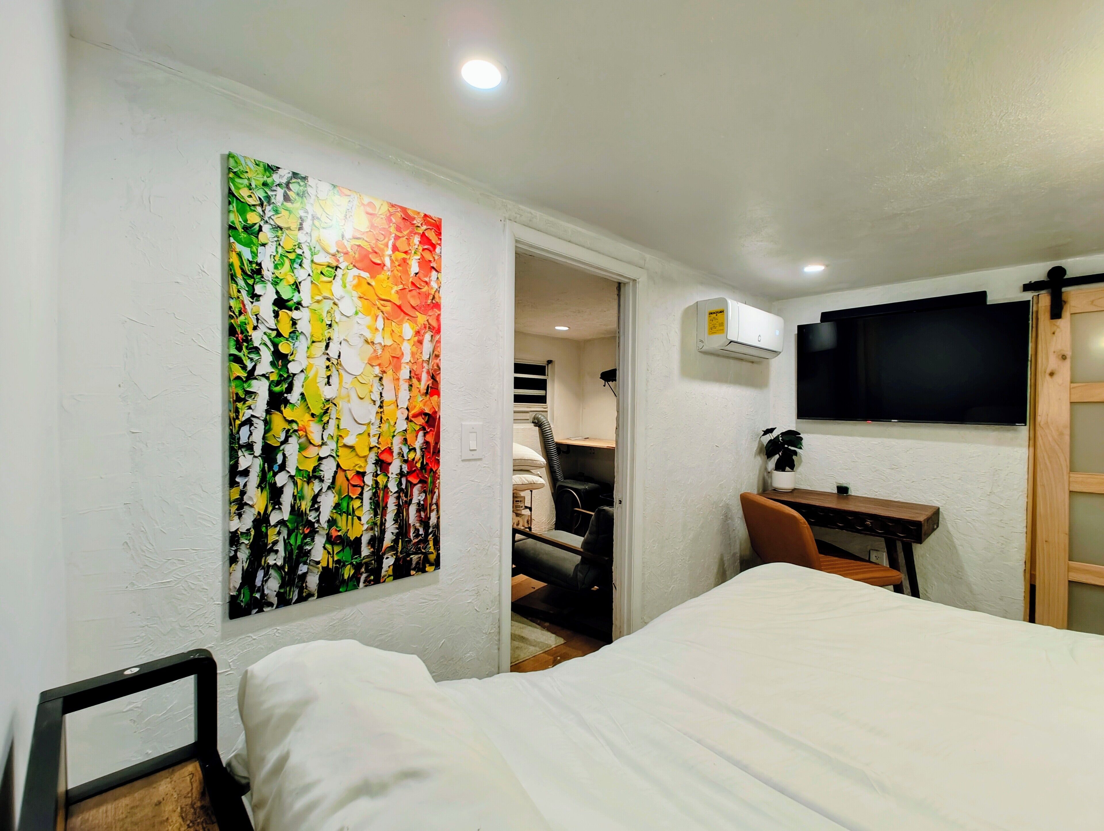 1 sovrum, internet och sängkläder