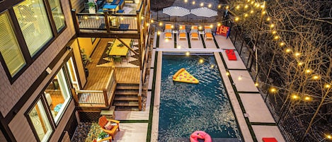 Piscina externa, piscina aquecida