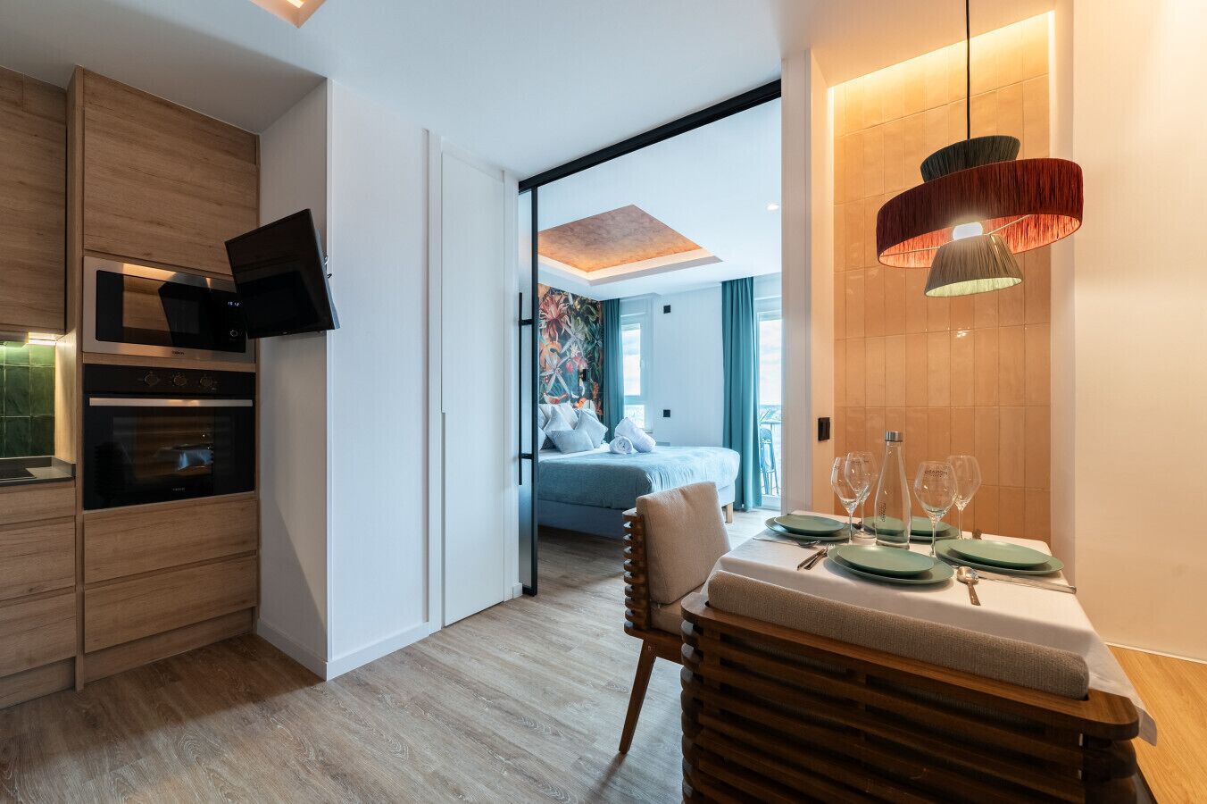 1 間睡房、書桌、熨斗/熨衫板、Wi-Fi