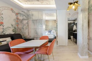 Interior - GRAN VIA capitals, VIENA (Madrid)