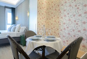 Dining - GRAN VIA capitals, NUEVA ORLEaNS (Madrid)
