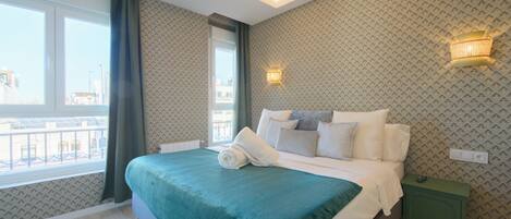 Fer et planche à repasser, Wi-Fi, draps fournis