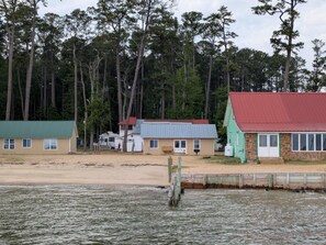 House, Beach View | Iron/ironing board, free WiFi - CampMd.com (Piney Point)