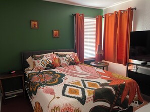 3 slaapkamers, een bureau, een strijkplank/strijkijzer, gratis wifi