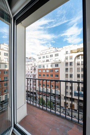Interior - GRAN VIA capitals, LONDREs (Madrid)