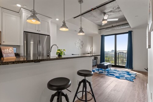 Horizon Glow | High Rise | Downtown South Bend ND