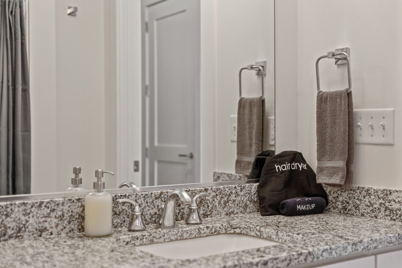 Hiustenkuivaaja, pyyhkeet