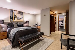 3 bedrooms, desk, iron/ironing board, WiFi - Del Valle Getaway: Workspace and  Secure Parking (Mexico City)