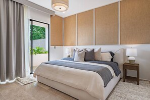 Bureau, fer et planche à repasser, Wi-Fi