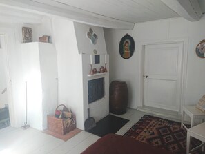 Interior - Fagerviksvägen 1a 76393 Skebobruk- Stockholm County- lght 50m2 /unique 18th century house (Skebobruk)