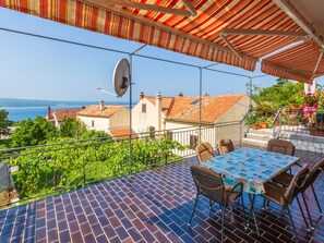 Outdoor dining - BUOVAC DRAMALJ 1 / HR-05820-01 by Interhome (Crikvenica/Dramalj)