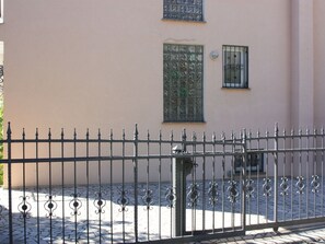 Property grounds - VILLA MANDICA 3 / HR-02469-03 by Interhome (Selce)