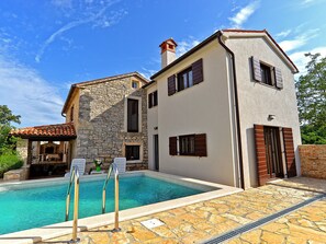 Pool - House 682 by Interhome (Bokordici)