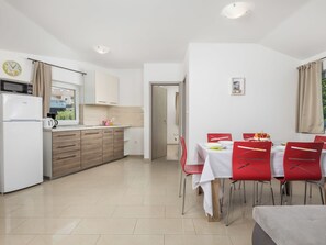 Dining - Apartment Mario - 3 by Interhome (Krk/Milohnići)