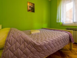 Internet - VUKIC Lovre / HR-02477-01 by Interhome (Crikvenica)