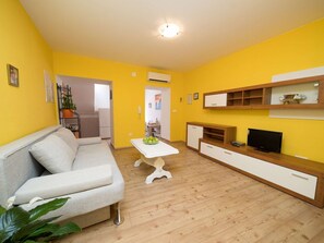 Living area - ADRIATIC prizemlje / HR-05738-01 by Interhome (Crikvenica)