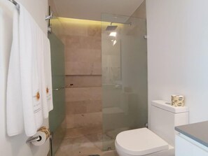 Apartment, 1 King Bed (OCD12 Unique 1 Bedroom) | Bathroom - Ocd12 Unique 1 Bedroom (Playa del Carmen)