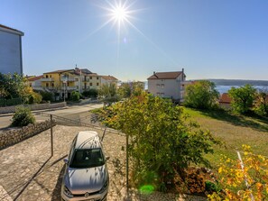 Property grounds - NIKO 1 / HR-07078-01 by Interhome (Crikvenica)