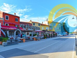 Outdoor dining - Apartment 823 by Interhome (Novigrad (Istra))