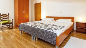 Room - Apartment Baldigara - 1 by Interhome (Krk/Njivice)