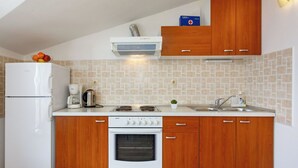 Private kitchen - Apartment Baldigara - 1 by Interhome (Krk/Njivice)