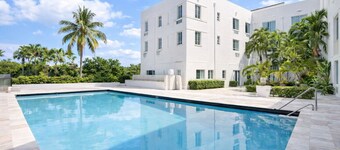 Miami Beach Studio Quiet Oasis