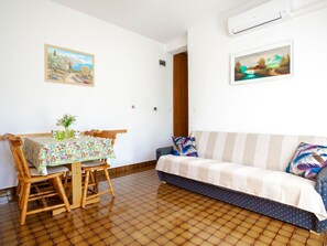 Living area - Apartment Belavic - 1 by Interhome (Krk/Njivice)