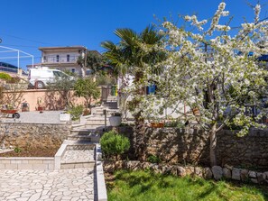 Property grounds - ROKO 1 / HR-08028-01 by Interhome (Crikvenica)