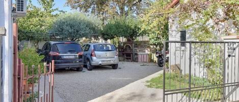 Enceinte de lâhĂ©bergement