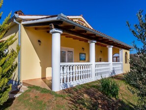 Exterior - Casa Vesna by Interhome (Medulin/Ližnjan)