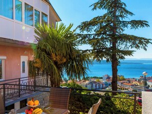 Outdoor dining - TONKA ROBERTA / HR-08678-01 by Interhome (Crikvenica)