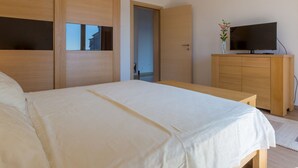 1 室のベッドルーム、インターネット