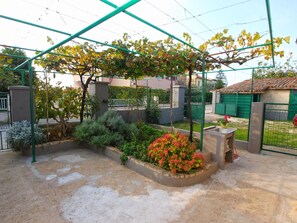 Property grounds - House 385 by Interhome (Pula)