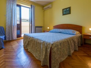 Internet - IVANKA 1 / HR-02419-01 by Interhome (Crikvenica)
