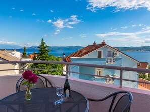 Outdoor dining - BUCAR / HR-08626-01 by Interhome (Crikvenica)