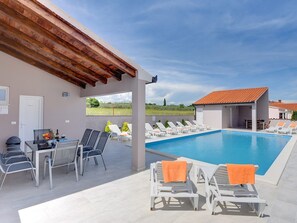Pool - Villa Marcelia by Interhome (Bokordici)